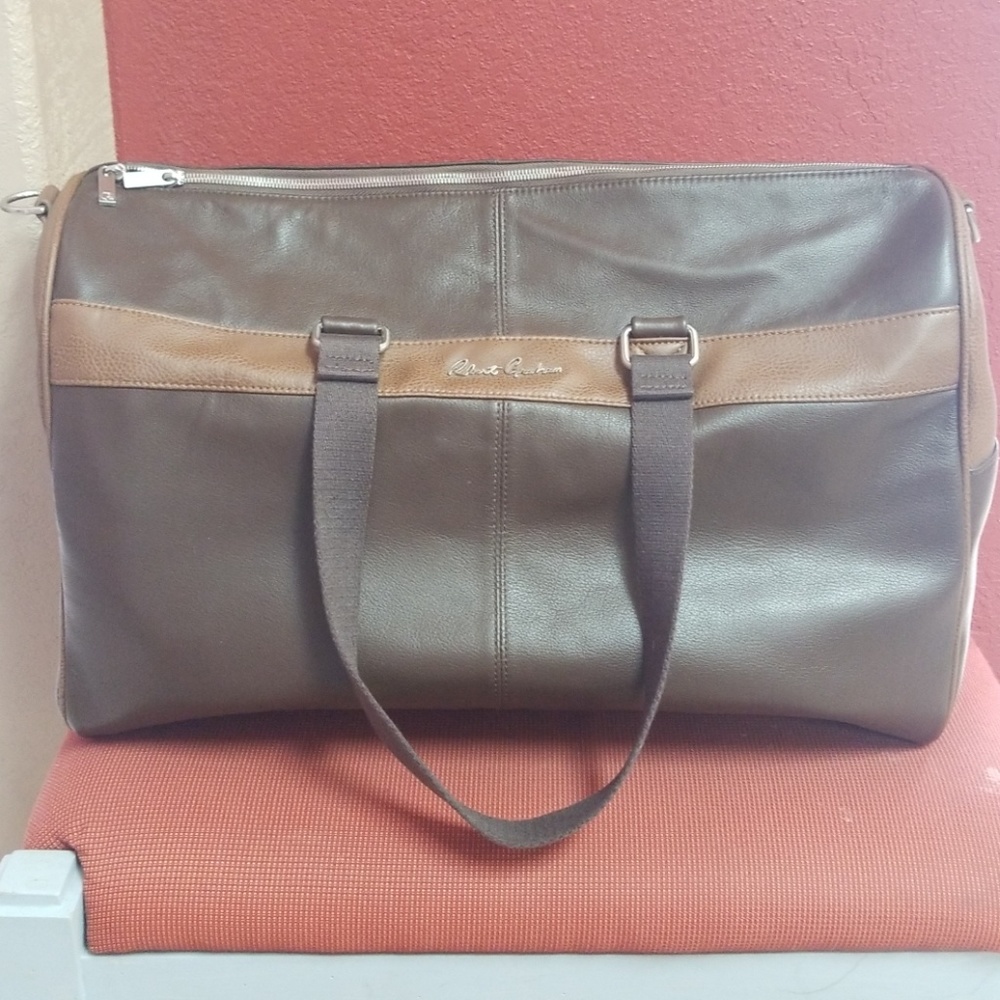 Robert Graham overnight duffle bag.